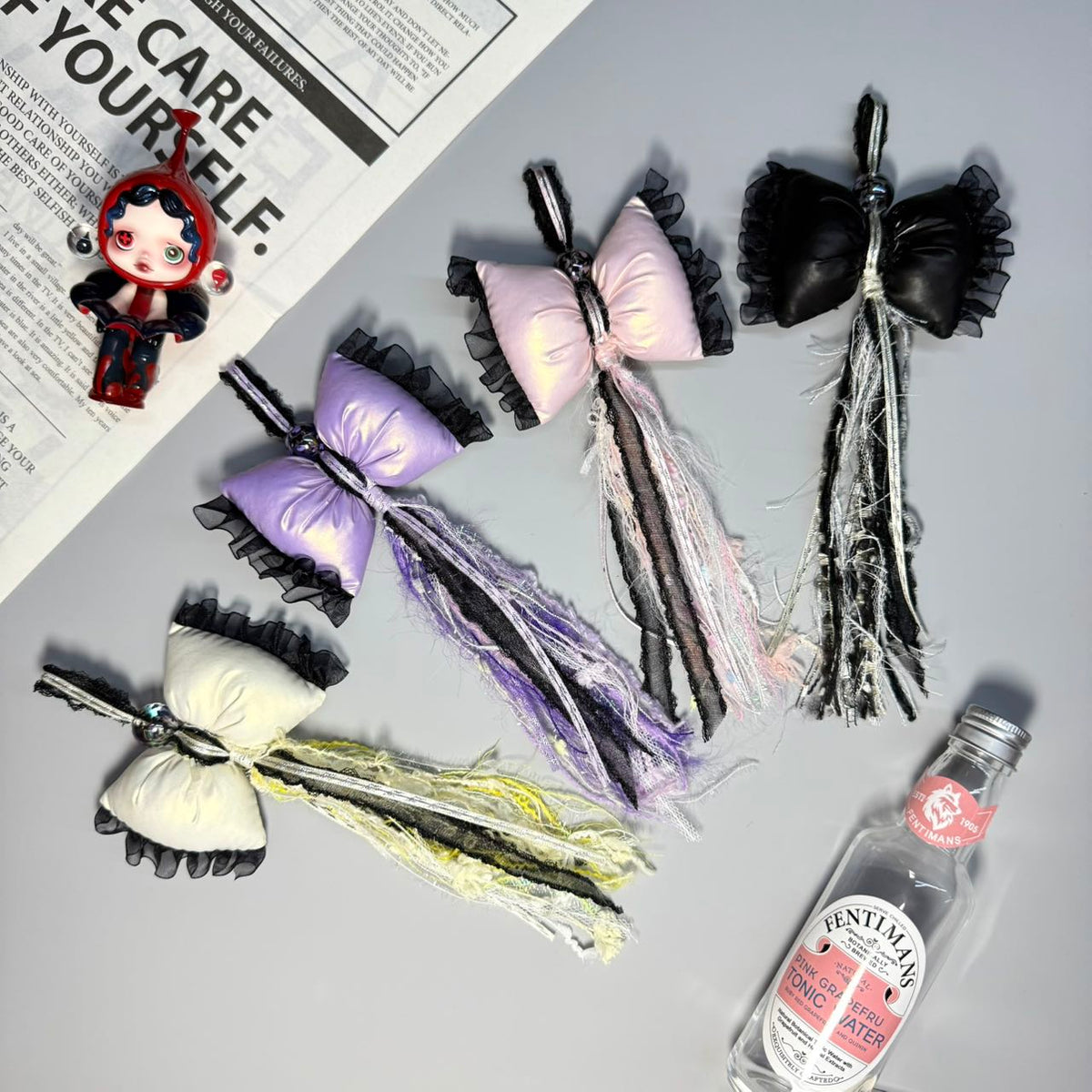 Gothic Lace Bow Keychain Charms | Black Lace & Organza Tassel Charms for Wholesale