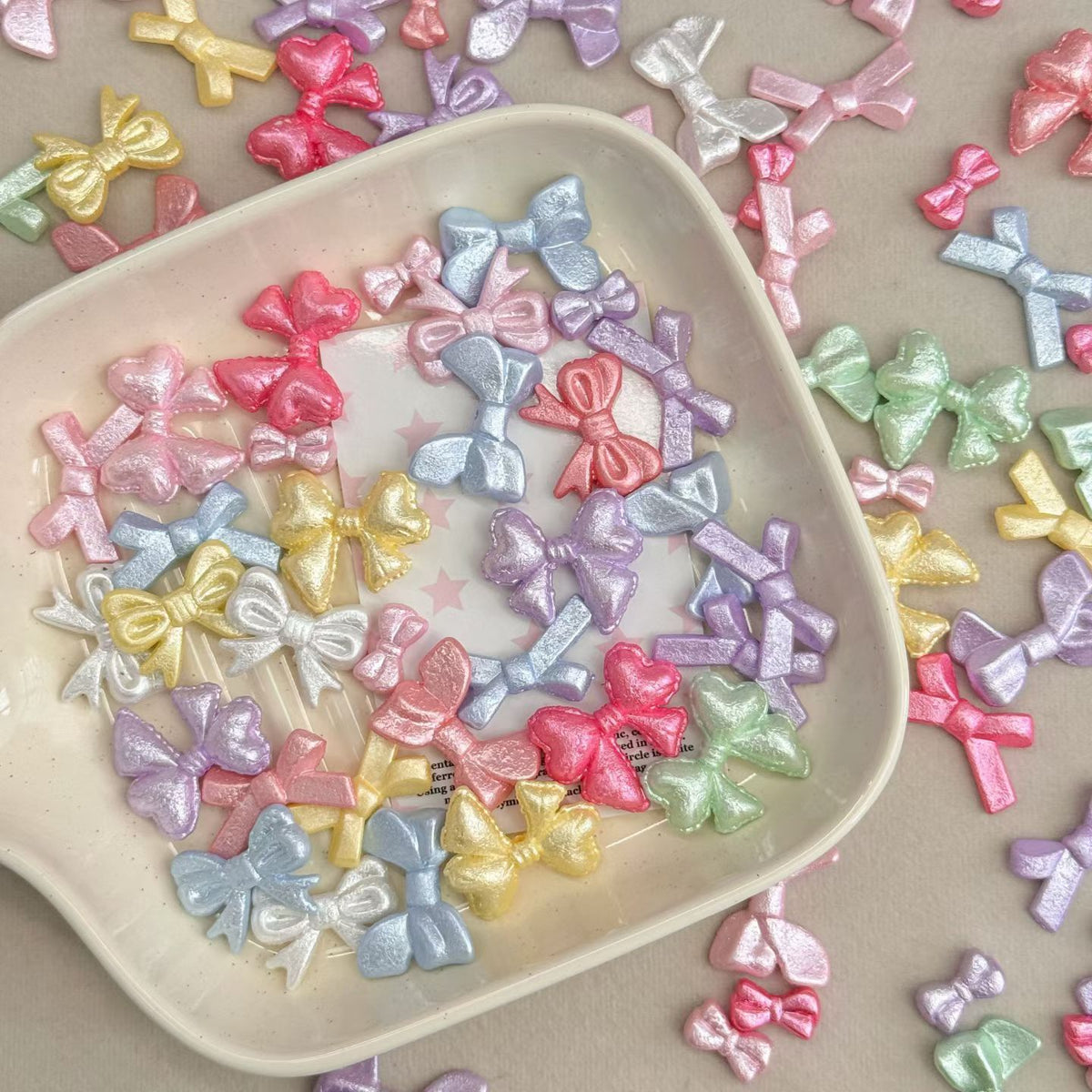 Macaron Bow Shaped Pearlescent Resin Charms - DIY Jewelry Findings (Heart Detail)