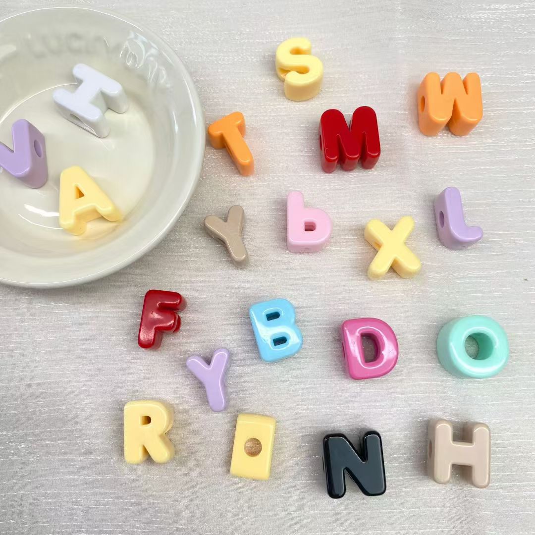 500 Gram Acrylic Letters